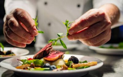 Arbeitsrecht in der Gastronomie: Was Arbeitnehmer unbedingt wissen sollten