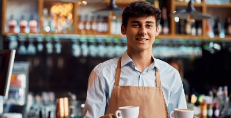 Die Berliner Gastroszene: Wie Gastamo polnische Kellner erfolgreich vermittelt