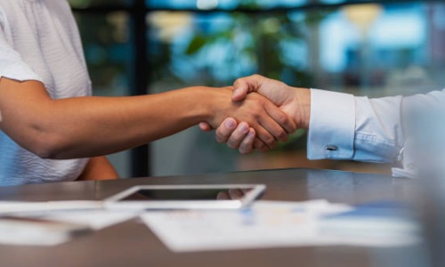 Von der Visegrad-Region nach Deutschland: Chancen für polnische Arbeitskräfte im Jahr 2025